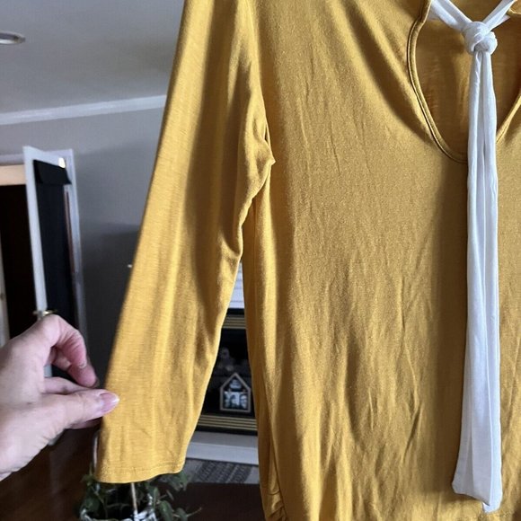 Women’s ADARA 1/4 Length sleeves Shirt ,blouse, top size S Stretchy For Med - Picture 3 of 7